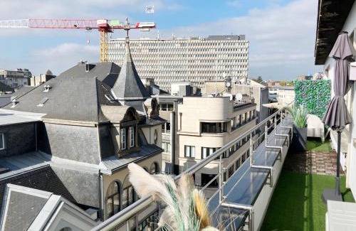 Ville Haute Apartment | Unique Penthouse Knight Philippe II von Habsburg