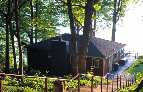 Skaneateles House | Unique Skaneateles Lakefront property