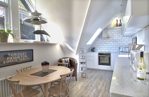 Dartmouth Apartment | Unique & stylish luxury apartment with fabulous views & parking. Sleeps 4