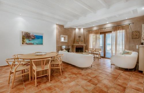 Megalos Prinos Villa | Unique Thasos Beach Villa