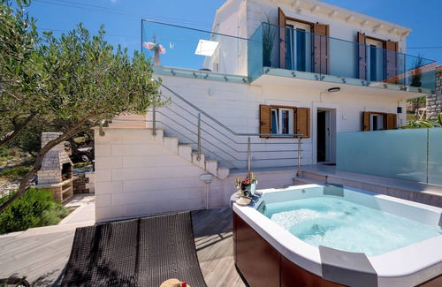 Rogac Villa | * Uniquely designed Villa Ivana Solta Island with Jacuzzi and sea view*