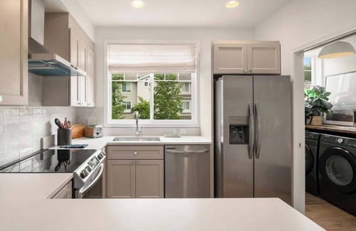 Bellevue House | Unit 3 One Central · Newly Remodeled Bellevue Executive Home - Unit 3