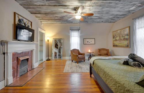 Clarksville House | Unit #4 117 Marion St