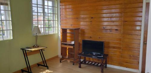 Roseau Apartment | Unit 5/6 Private Apartment - Roseau