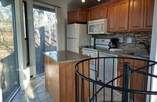Village of Four Seasons House | UNIT 5 - TREETOP 2 BEDROOM VILLA