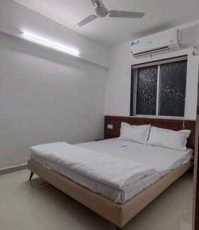 Pardi Hotel | Unix Guest House