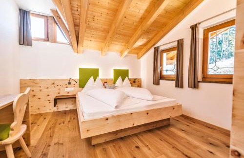 Verano Apartment | Untermathonhof Vöran - Apartments with Farmyard Experience and homemade Breakfast