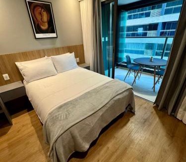 Armacao Apartment | UNU Art Studio Armação: piscina, academia, e +