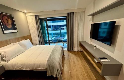 Armacao Apartment | UNU Art Studio Armação: piscina, academia, e +