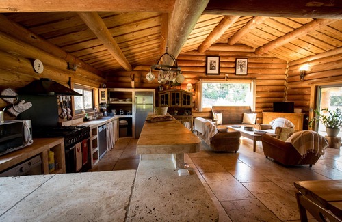 Figari House | UNUSUAL AND UNIQUE HOUSE IN THE FAR SOUTH