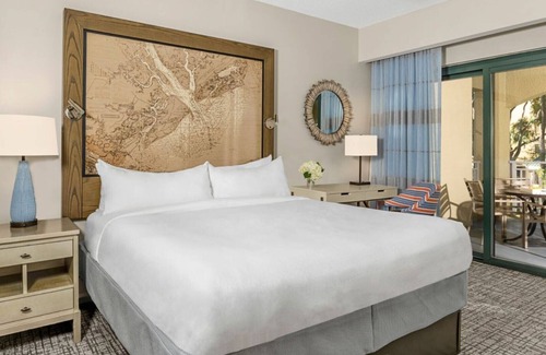 Palmetto Dunes Resort | Unwind and Play at Marriott's Barony Beach Club- 2 Bedroom Courtyard Unit
