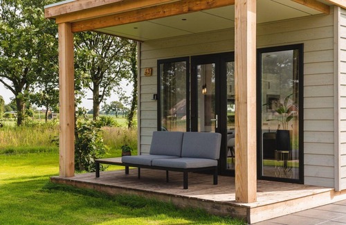 Municipality of Rijssen-Holten House | Unwind in your own sauna and hot tub!