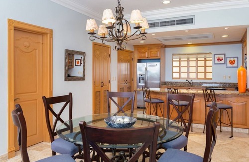 Flamingos Condo | Upscale 2BR Getaway at Villa La Estancia Riviera Nayari