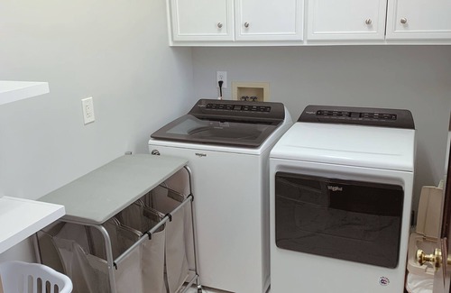 Martinez House | Updated and clean Masters rental in a gated, golf community