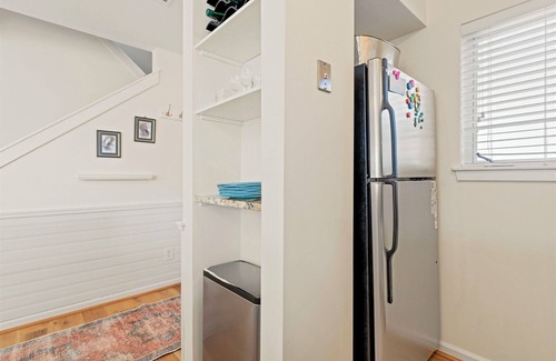 Manteo Condo | Updated Buccaneer Village 526 | Pet Friendly | Canal Front