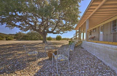 Fredericksburg House | Updated Cabin with Fire Pit - 1 Mile From Downtown!