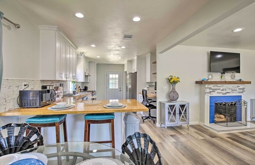 Compton House | Updated Compton Home ~ 10 Mi to SoFi Stadium!