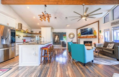 Lake Whitney House | Updated home with Private Pool & Lake View View! Pet Friendly!