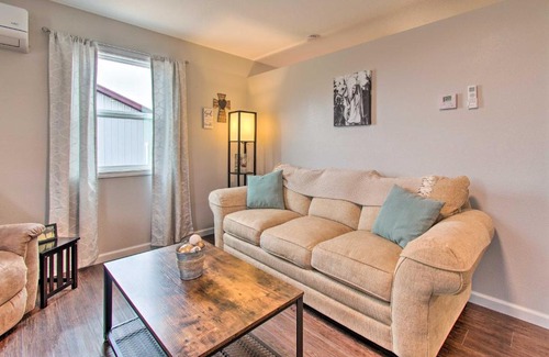 Saint Patrick House | Updated Missouri Cabin Rental on Large Farm