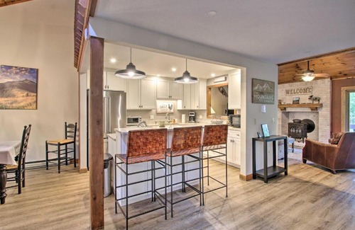 North Conway House | Updated N Conway Retreat Near Hiking and Shopping!