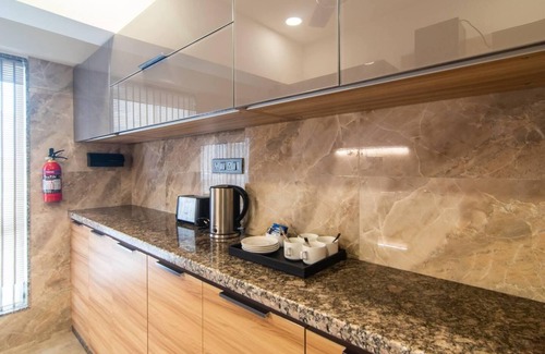 Prabhadevi Apartment | Upscale 2 bedroom apartment