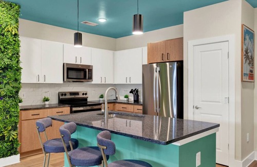 Pooler Apartment | Upscale 2BR Getaway | Minutes to Savannah