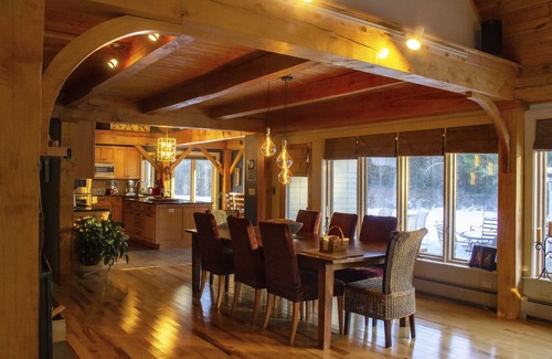 Shrewsbury House | Upscale 4 Season Killington/Okemo Retreat with Hot Tub