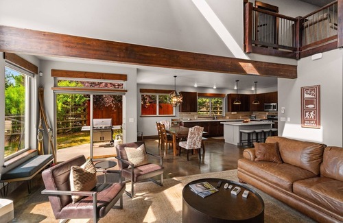 Big Sky House | Upscale Alpine Home | Hot Tub, Deck + 15min Resort