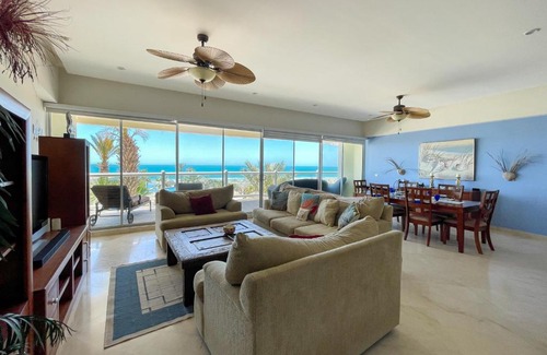 Puerto Penasco House | Upscale Beachfront Condo with Tub and Private Beach