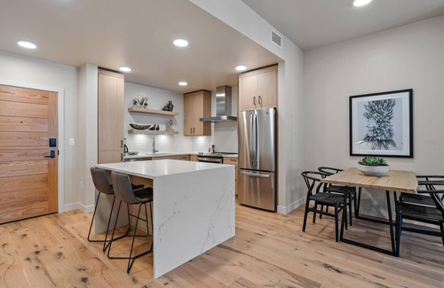 Tamarack Resort Condo | Upscale Condo|Plaza/Mountain views|PET FRIENDLY