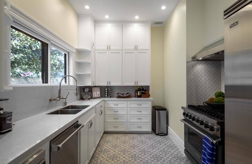 Santa Barbara House | Upscale Downtown home. Walk to Beach, Bars, and Shops