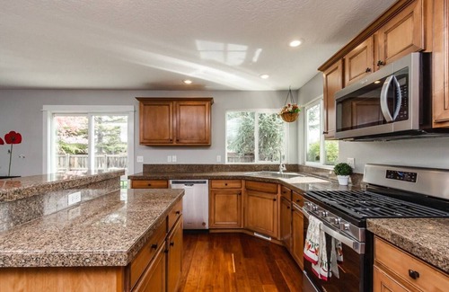 Meridian House | Upscale House with Fire Pit in NW Meridian