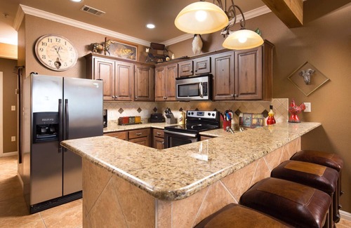 Gruene Condo | Upscale in Historic Gruene, TX! Walk to shops, dining and Gruene Hall!