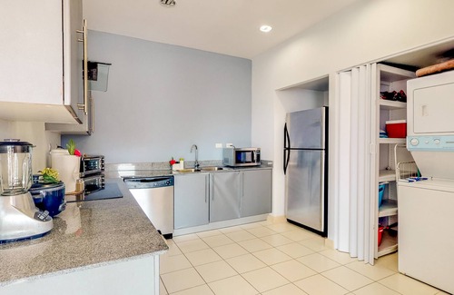 Barrio Santa Lucia Apartment | Upscale, Modern Condo with Ocean Views, Shared Pool, and WiFI