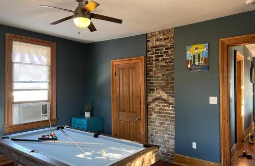 Milan Apartment | Uptown Treehouse