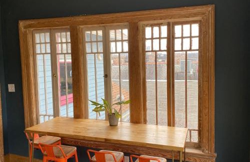 Milan Apartment | Uptown Treehouse