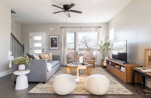 Talbot's Corner Cottage | Urban by Avantstay Elegant East Nashville Condo Hip & Trendy Area