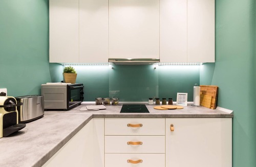 Pangrati Apartment | Urban Chic 1BD Apartment in Hilton district