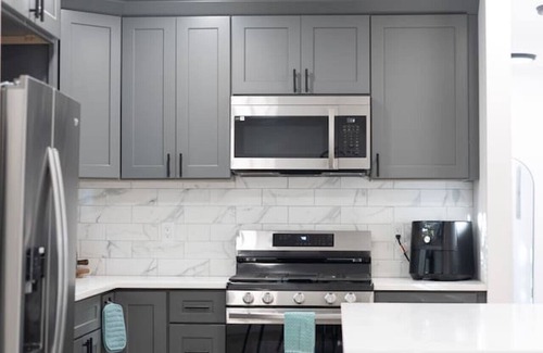 North Providence Apartment | Urban Contemporary Loft Retreat