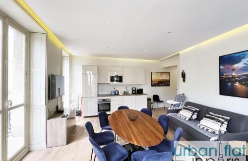 Strasbourg -Saint-Denis Apartment | Urban Flat 60 - Sublime Parisian Flat in Paris