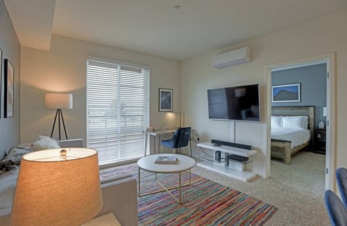 Pilgrim - Triton Apartment | Urban Flat| New Foster City Suite| Fully Sanitized