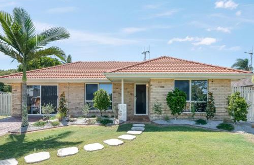 Bargara House | Urban Getaway Bargara Central