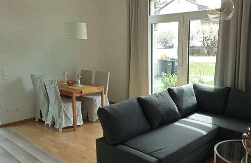 Kaulsdorf Apartment | Urban green 1