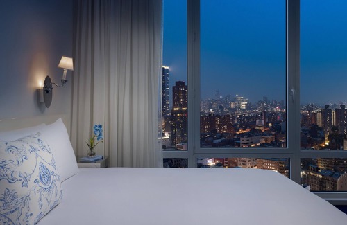 SoHo Hotel | Urban Luxury Experience in NYC! Pet-friendly Hotel near Madison Square Garden!