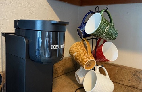 Point Breeze North Apartment | Urban Oasis in Point Breeze 4BR Industrial-Style Apartment