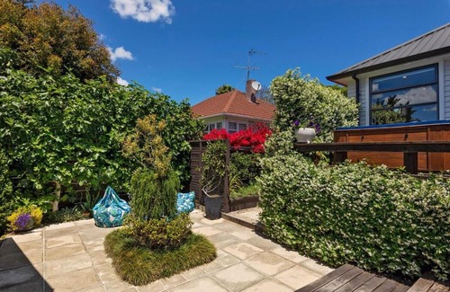 Westmere Villa | Urban Oasis Villa Your Perfect City Escape