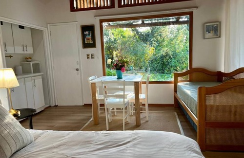 Apoquindo House | Urban Refuge in Las Condes - Guest Cottage