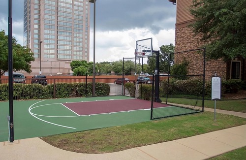 Vance Jackson Apartment | Urban Retreat in the Medical District! 2 Units Near San Antonio Int'l Airport!