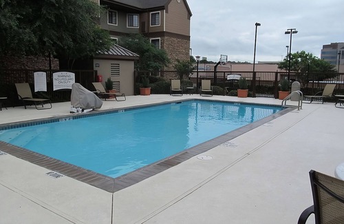 Vance Jackson Apartment | Urban Retreat in the Medical District! 2 Units Near San Antonio Int'l Airport!