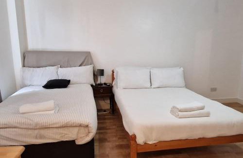 Camberwell Apartment | Urban Retreat Studio For Family